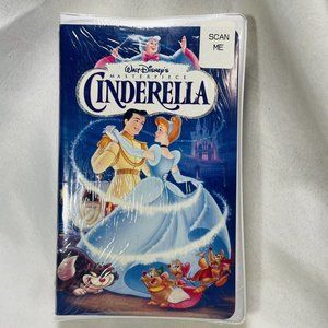 Cinderella VHS Movie Tape Walt Disney Masterpiece Collection Digitally Mastered